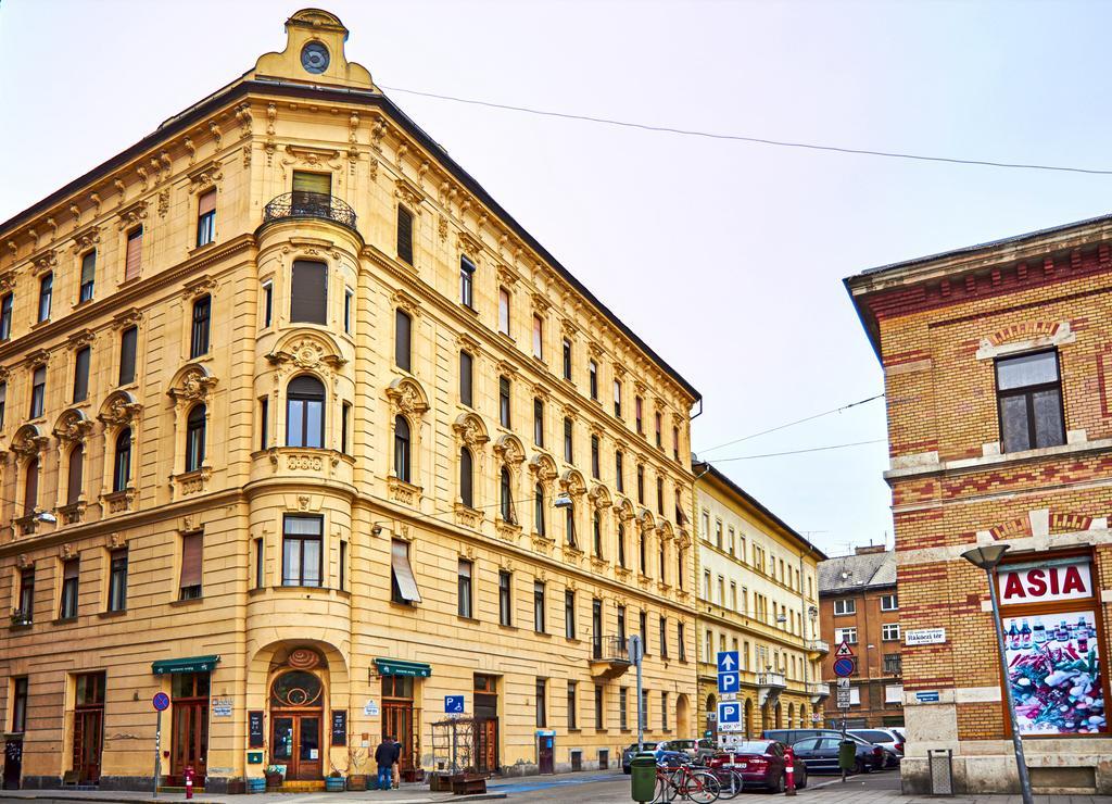 Rakoczi Apartman Budapest Exterior photo